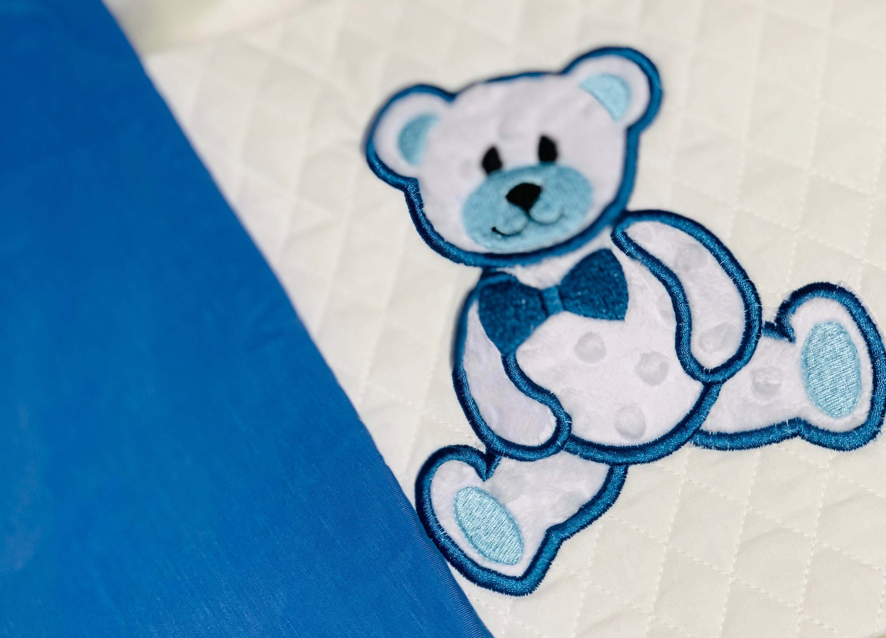 Teddy Bear Embroidered Baby Blanket With Personalized Name And Birthdate /Boys Baby Blanket For Babyshower Gift/Embroidered Minky Blanket